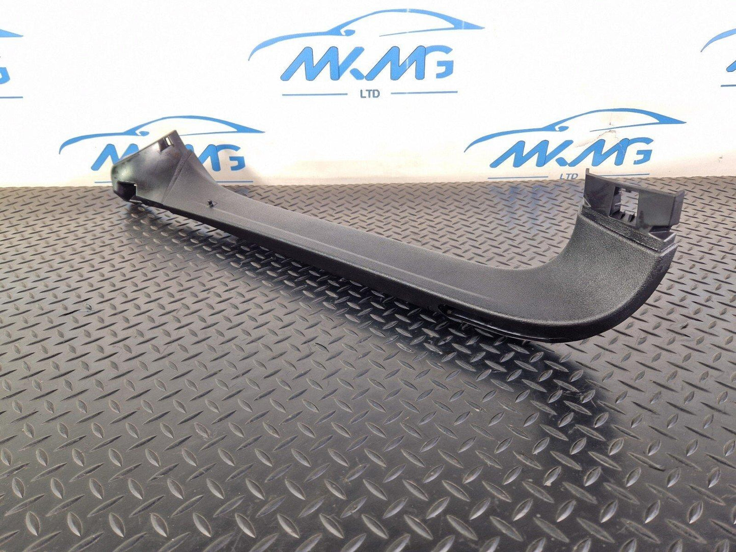 10-18 AUDI A7 4G S-LINE GENUINE BOOT LID LEFT SIDE TRIM INNER PANEL 4G8867607