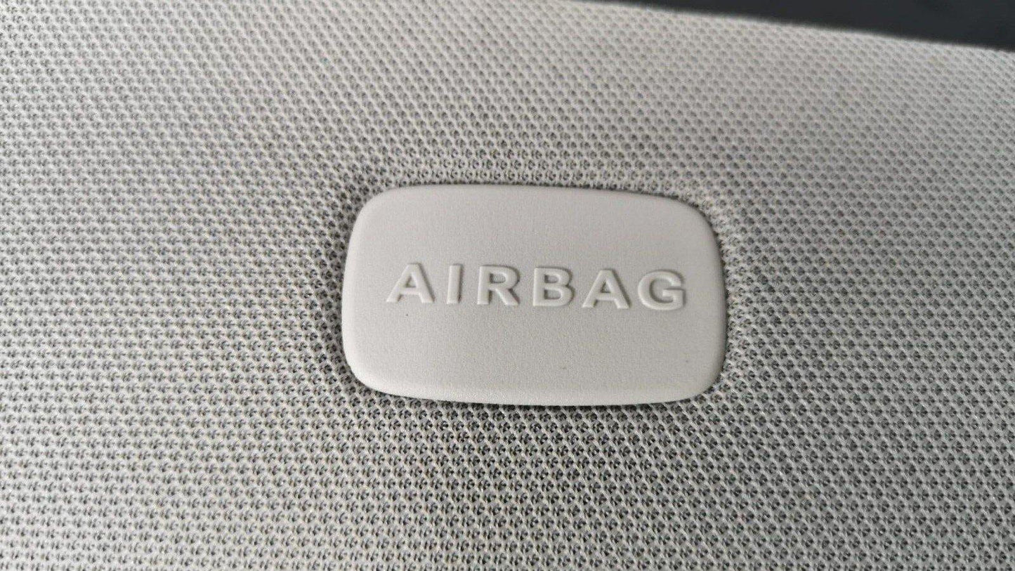 13-19 MERCEDES BENZ CLA W117 C117 FRONT LEFT PASSENGER SIDE A -PILLAR TRIM *B115