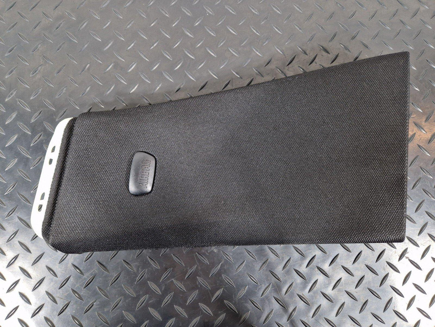 11-18 BMW 6 SERIES F06 B PILLAR UPPER TRIM PASSENGER LEFT SIDE 8054073