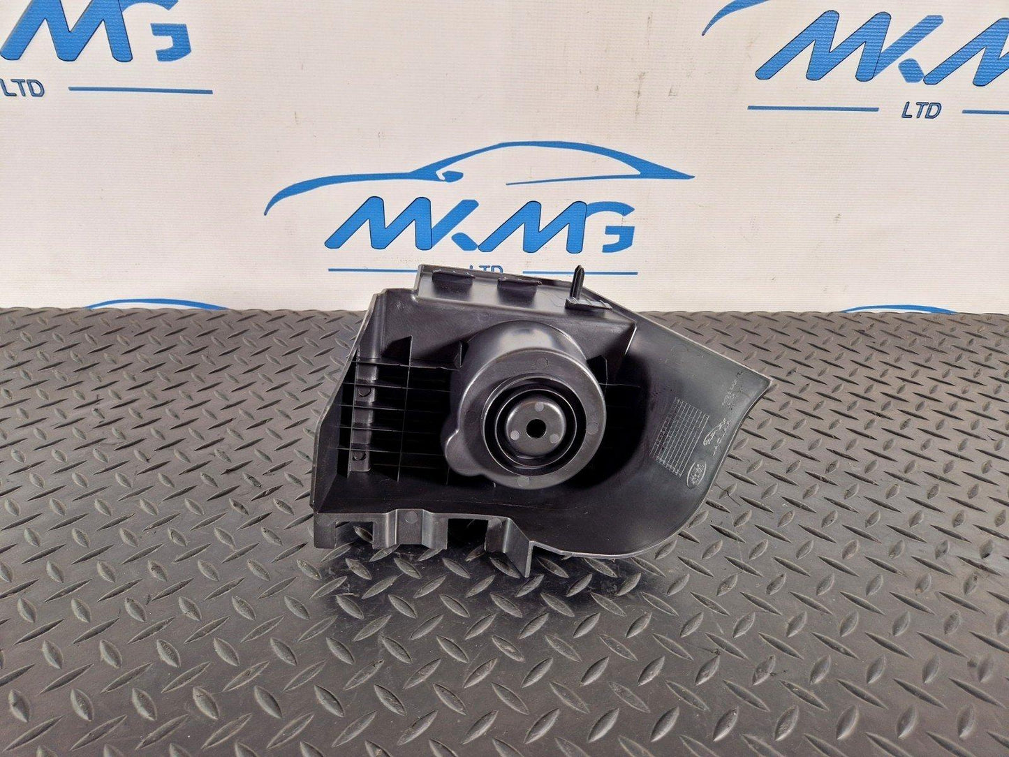 14-19 LAND ROVER L550 GENUINE O/S/R RIGHT SIDE REAR CUP HOLDER FK72674A36AB