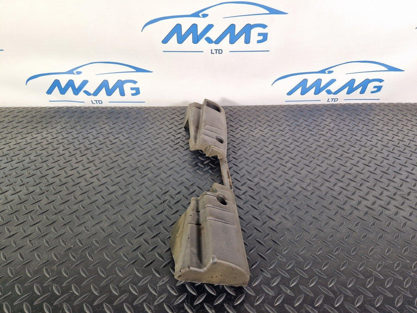 10-15 AUDI Q7 4L GENUINE OEM SOUND ABSORBER 4L0863909