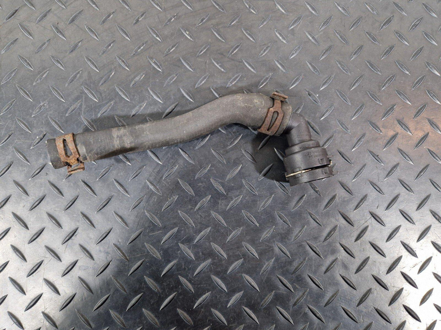 15-18 AUDI A7 4G GENUINE OEM WATER COOLANT COOLING HOSE PIPE 4G0122109