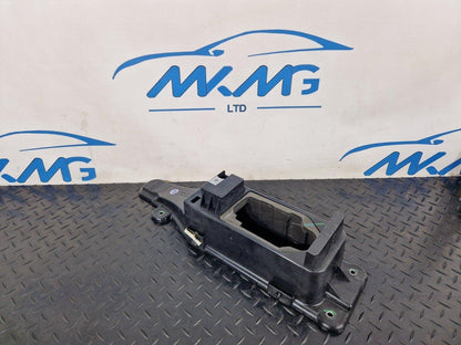 17-20 VW GOLF MK7.5 GEAR STICK SURROUND MOUNTING BRACKET 5GE864761