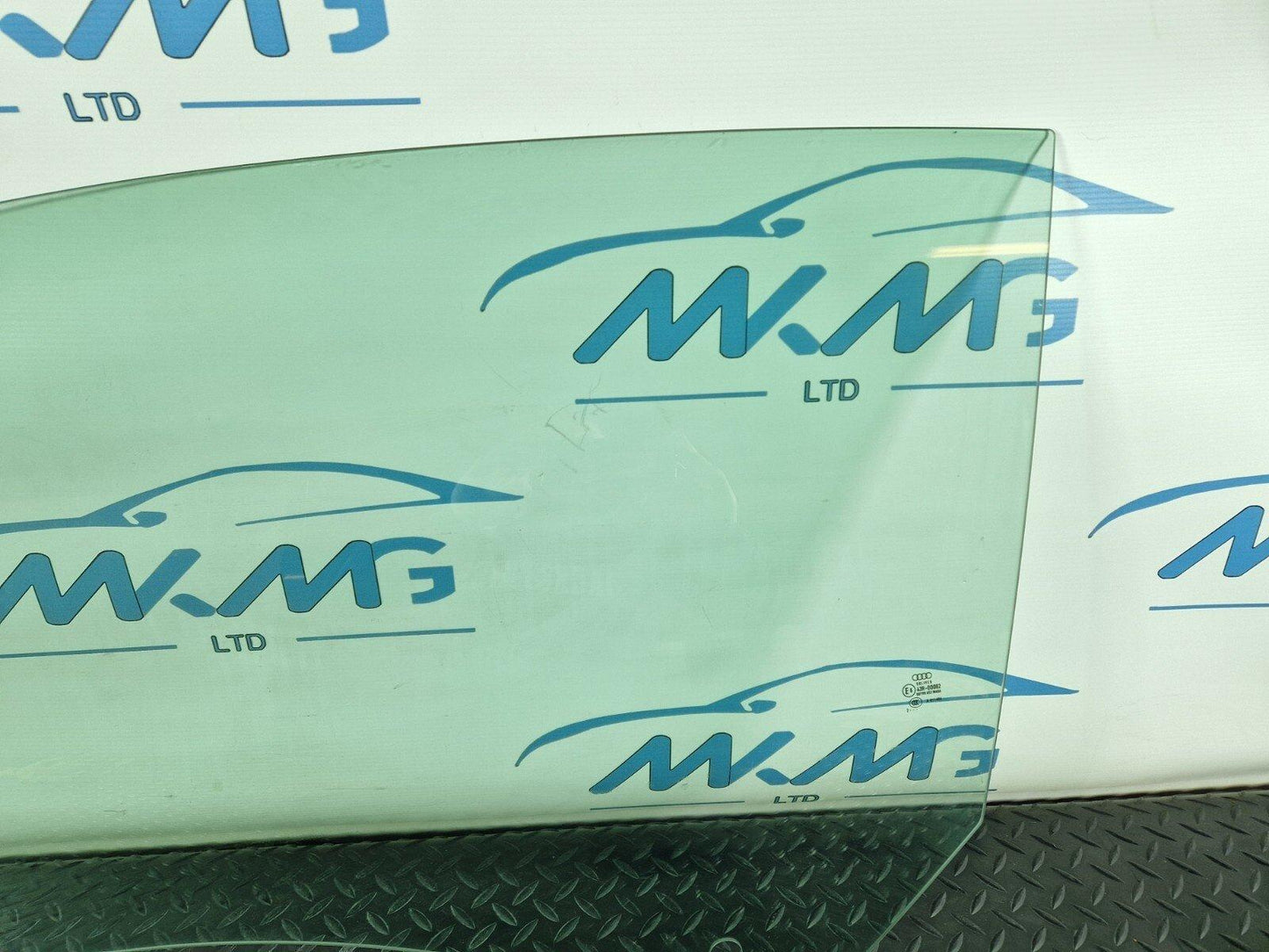12-17 AUDI S5 CONVERTIBLE FRONT LEFT DOOR WINDOW GLASS