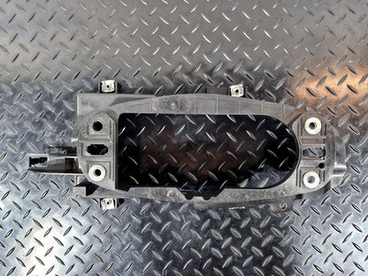 16-19 AUDI A4 B9 AVANT GENUINE GEARSTICK MOUNTING PLATE BRACKET 8W0863531