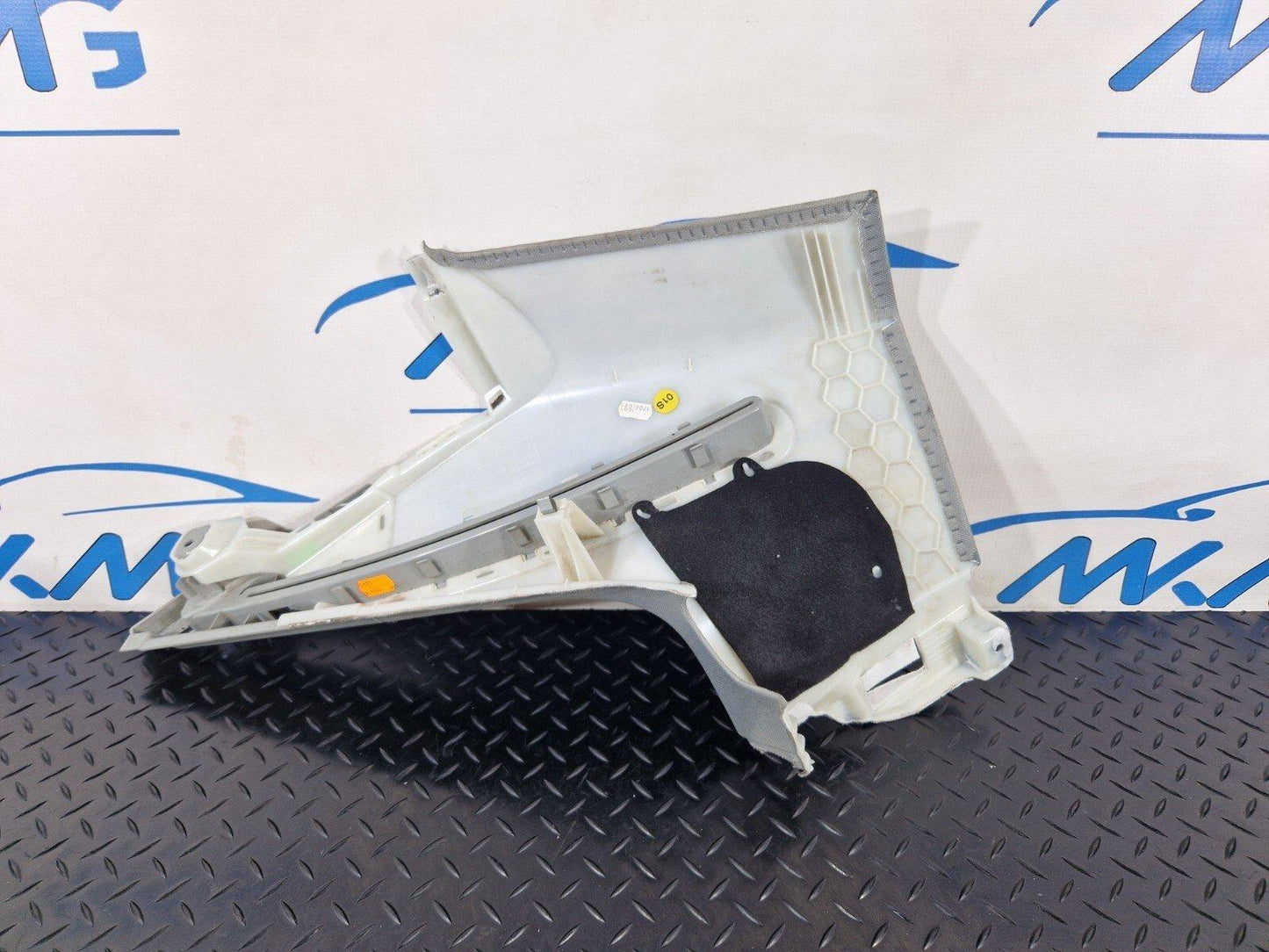 16-19 AUDI A4 B9 AVANT GENUINE REAR LEFT SIDE D-PILLAR TRIM COVER 8W9867245
