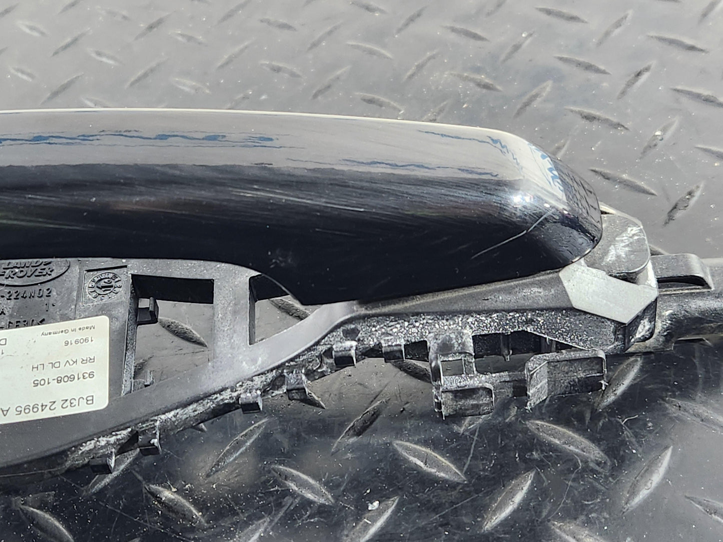 Land Range Rover Evoque L538 genuine Rear Left Door Exterior Handle BJ3224995AE