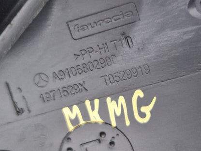 18-ON MERCEDES BENZ SPRINTER W907 W910 OEM AIR VENT COVER A9106802900