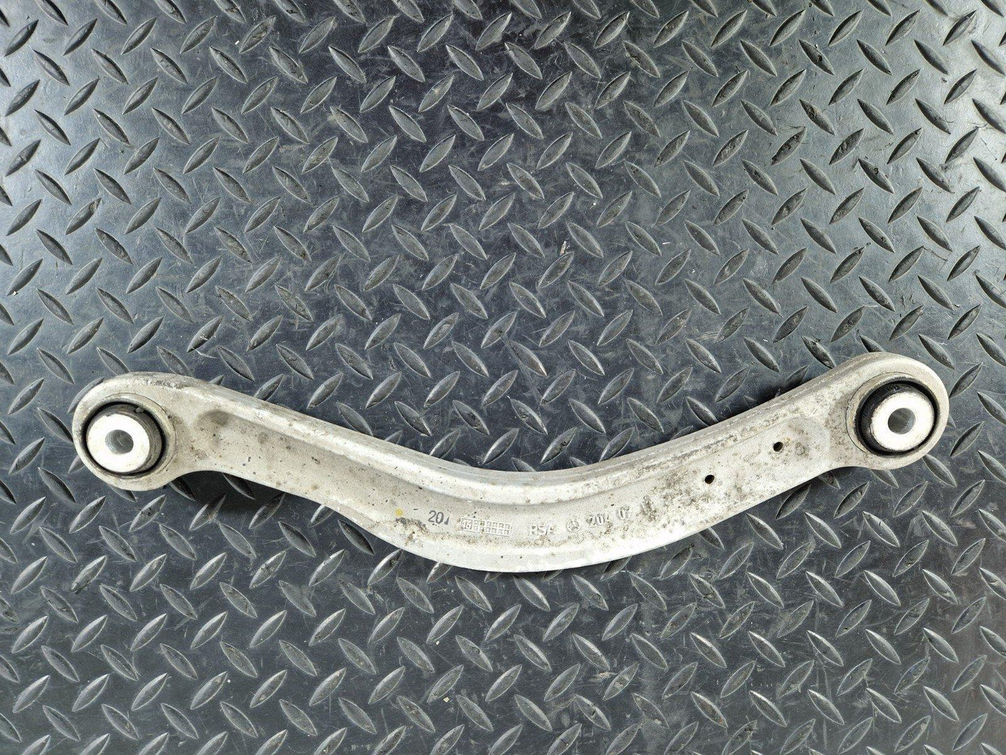 14-21 MERCEDES BENZ C220d W205 LEFT & RIGHT CONTROL ARM A20407FI7