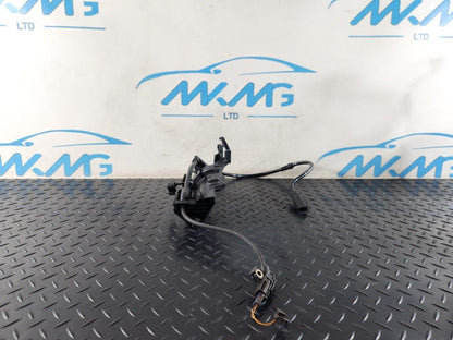 19-ON MERCEDES B CLASS W247 FRONT RIGHT BRAKE HYDRAULIC LINE BRACKET A1774214600