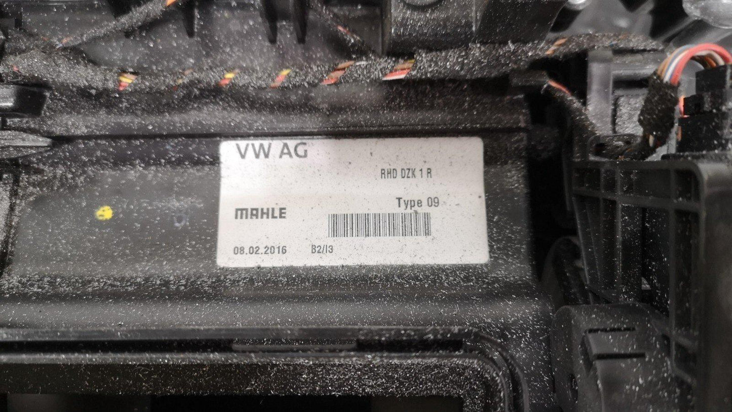 16-19 AUDI A4 B9 S-LINE GENUINE FRONT DASH HEATER MATRIX 8W2820005B