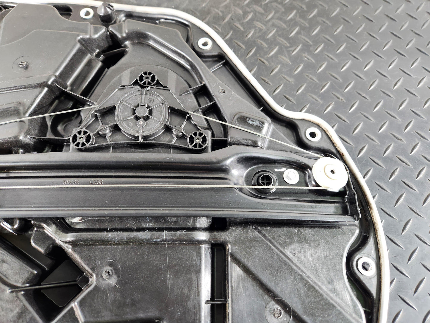 BMW 118i F40 Hatchback Rear Left Passenger Window Regulator Motor 5A02FA7