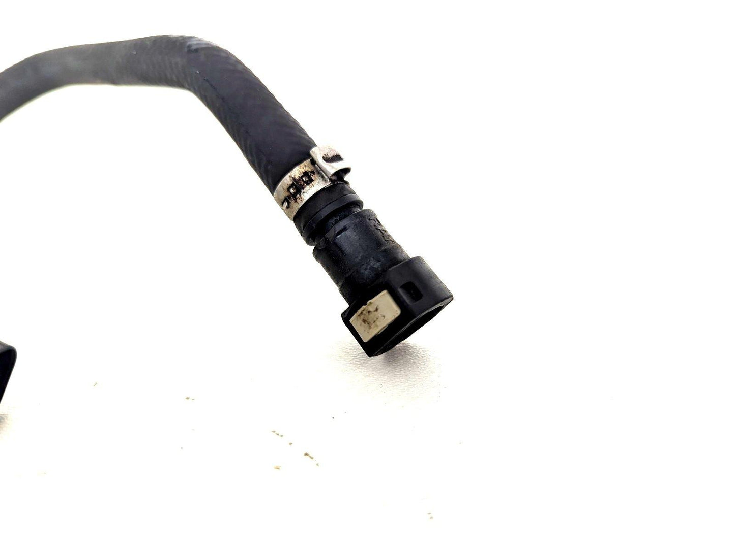 14-23 MERCEDES VITO W447  GENUINE DIESEL  FUEL SUPPLY LINE A4474700124