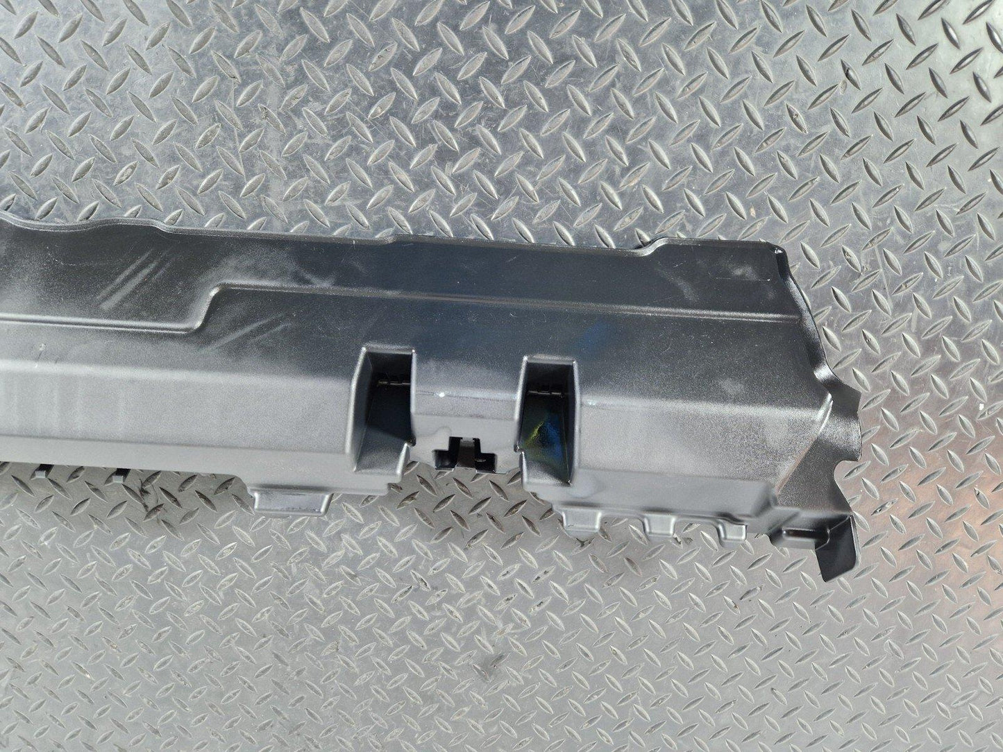 16-22 BMW F45 F48 X1 MOUNTING TRUNK FLOOR TRIM PANEL LUGGAGE COMPARTMENT 7425354