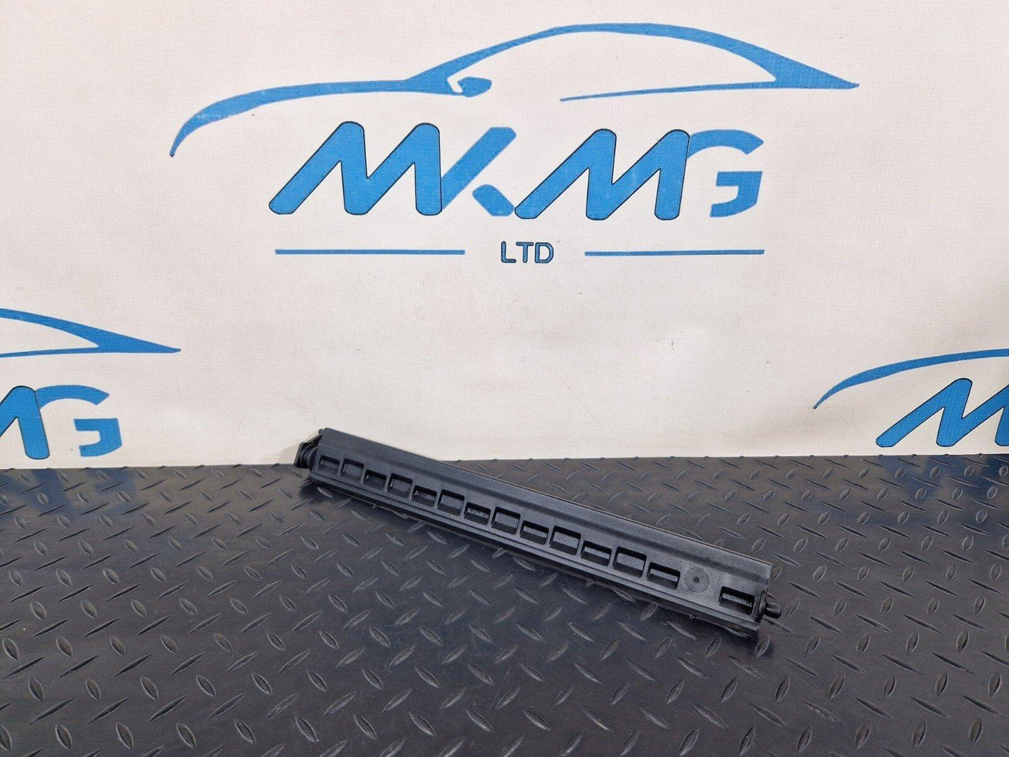 14-21 BMW 2 SERIES GRAN TOURER F45 F46 AIR DUCT SHUTTER GRILL FLAP 9R 8499973