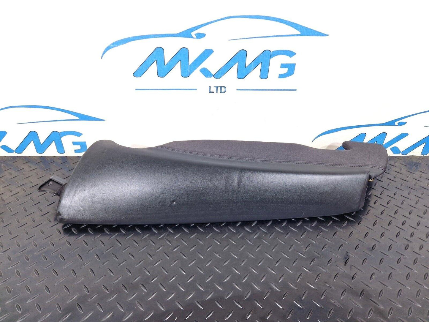 10-18 AUDI A7 4G S-LINE GENUINE REAR SEAT BACK BOLSTERS 4G085703A