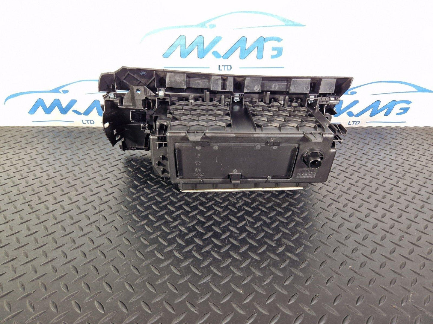 16-22 BMW X1 F48 GENUINE GLOVEBOX STORAGE COMPARTMENT 9357671 9292150