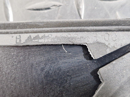 19-ON MERCEDES CLA C118 GENUINE LEFT SIDE B PILLAR TRIM COVER A1186980100