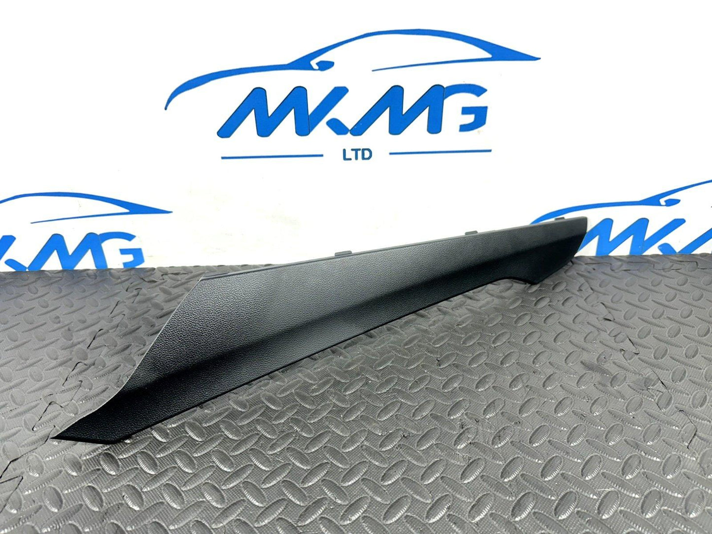 16-19 AUDI A4 B9 AVANT GENUINE LEFT PASSENGER SIDE CENTRE CONSOLE TRIM 8W2863305
