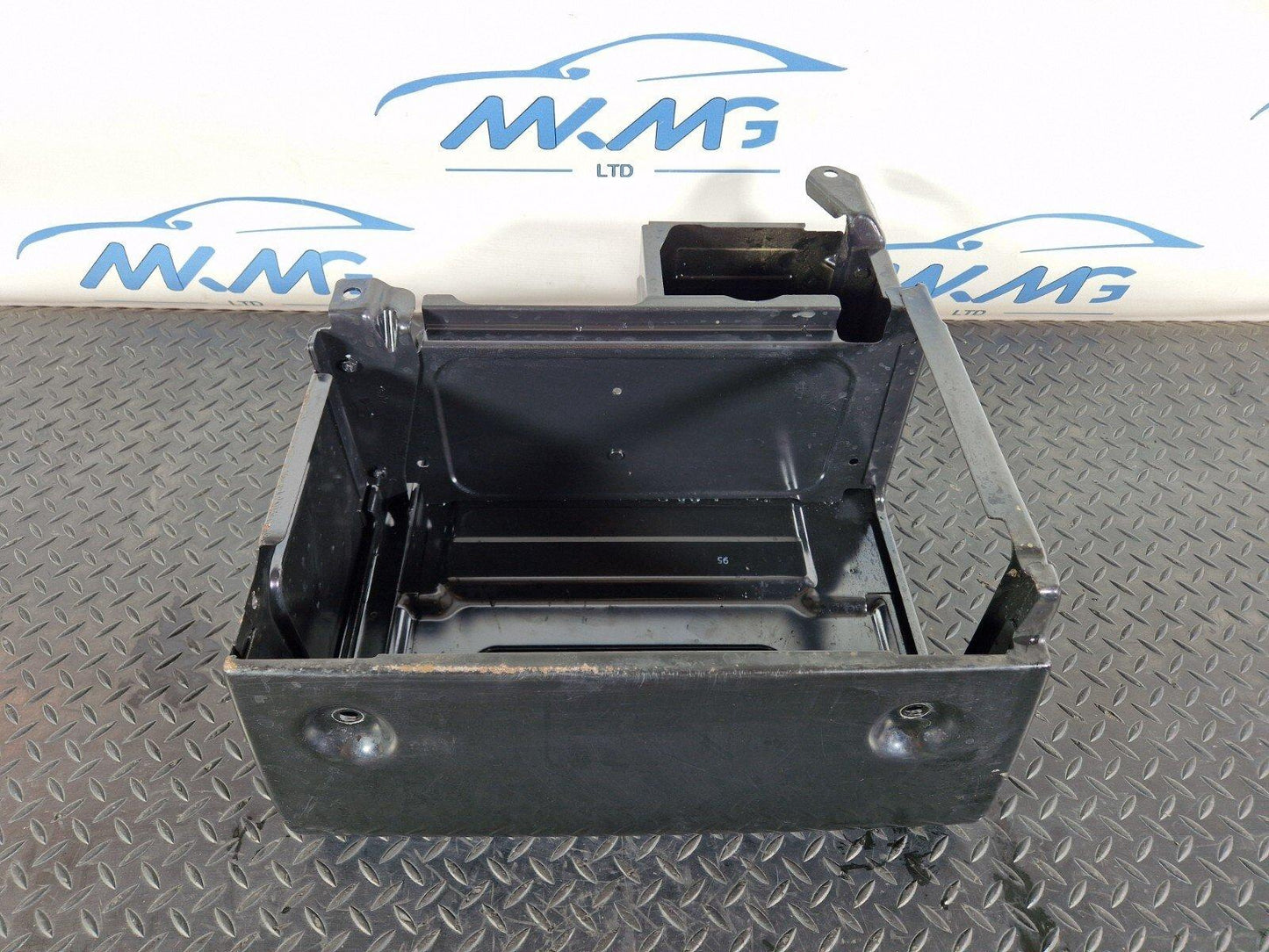14-23 MERCEDES BENZ VITO W447 OEM RIGHT SEAT BASE CONSOLE A4479104800
