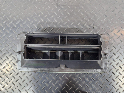 12-18 AUDI A6 C7 GENUINE AIR DUCT CHANNEL 4G2858431