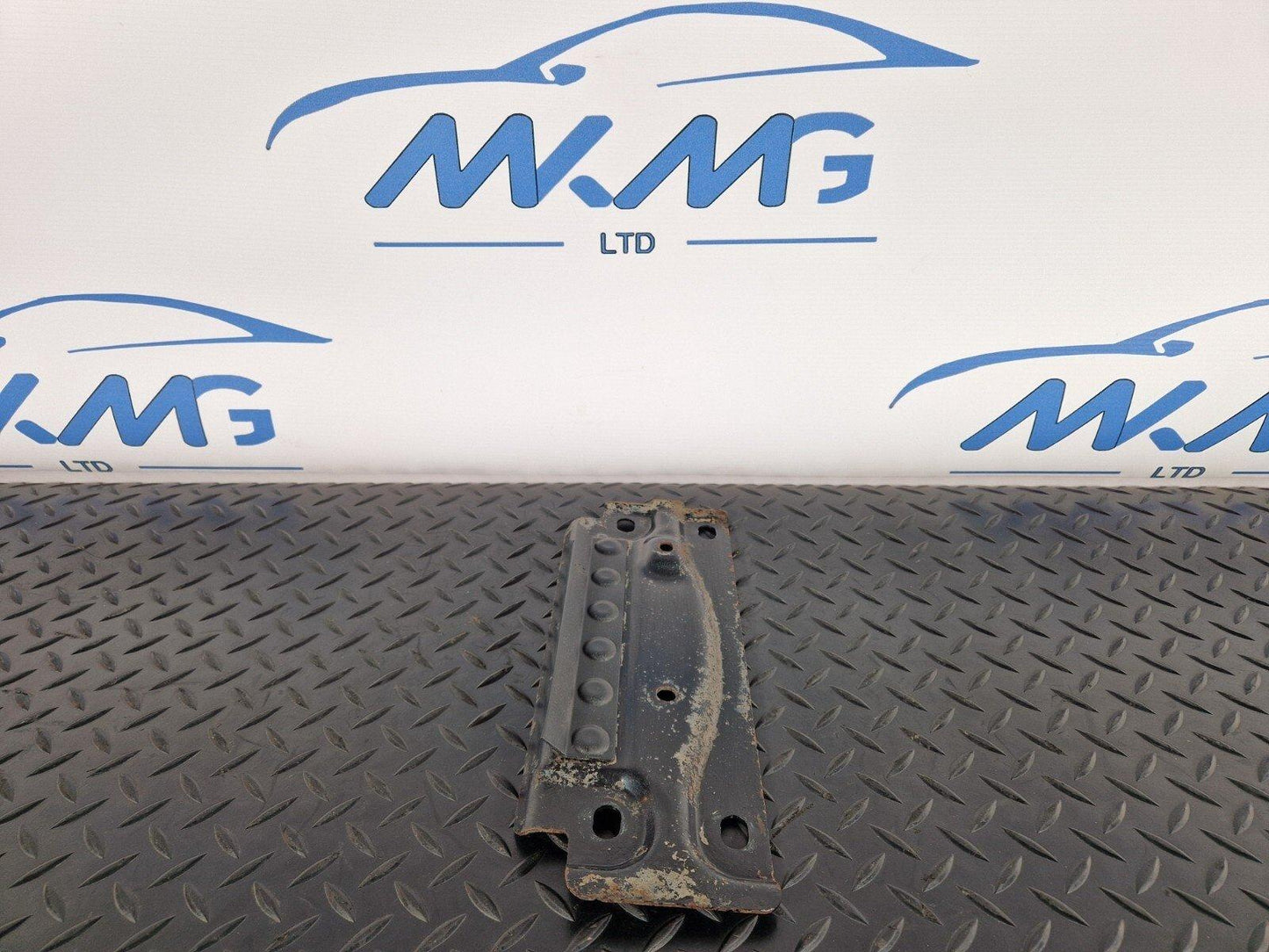 16-23 AUDI S5 COUPE MUFFLER MOUNT BRACKET PLATE 8W0803183A