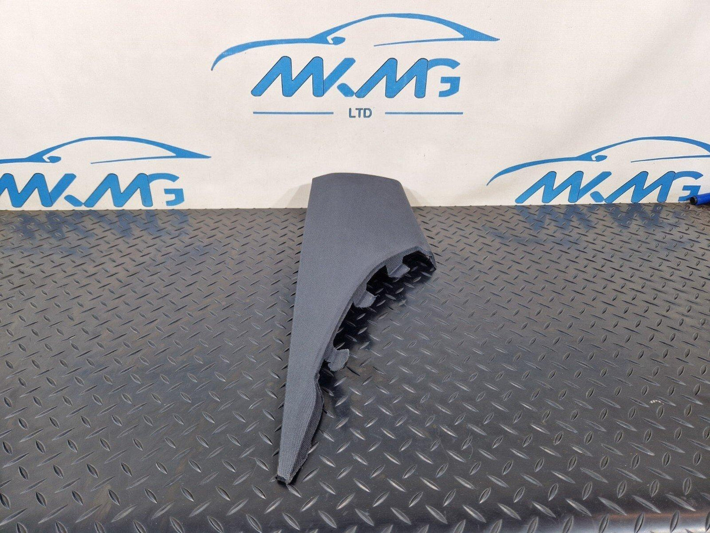 16-19 AUDI A4 B9 GENUINE REAR LEFT SIDE C-PILLAR TRIM 8W5867245