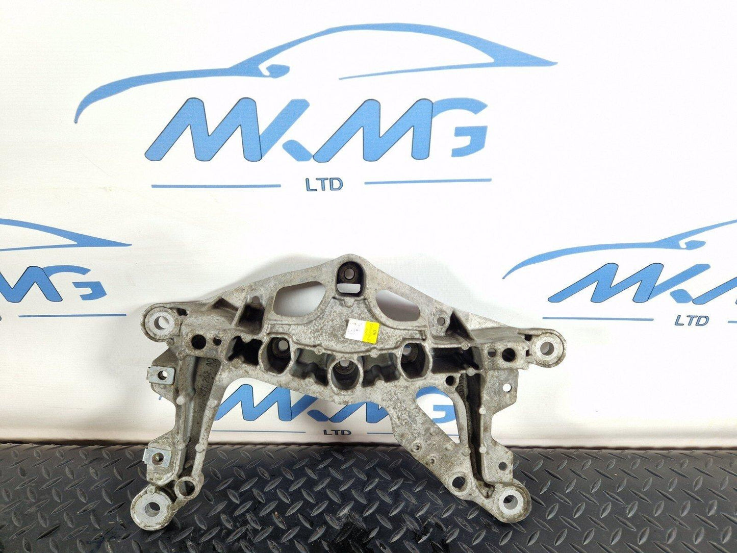 16-24 AUDI A5 F5 COUPE GENUINE MANUAL GEARBOX TRANSMISSION BRACKET 8W0399262AD
