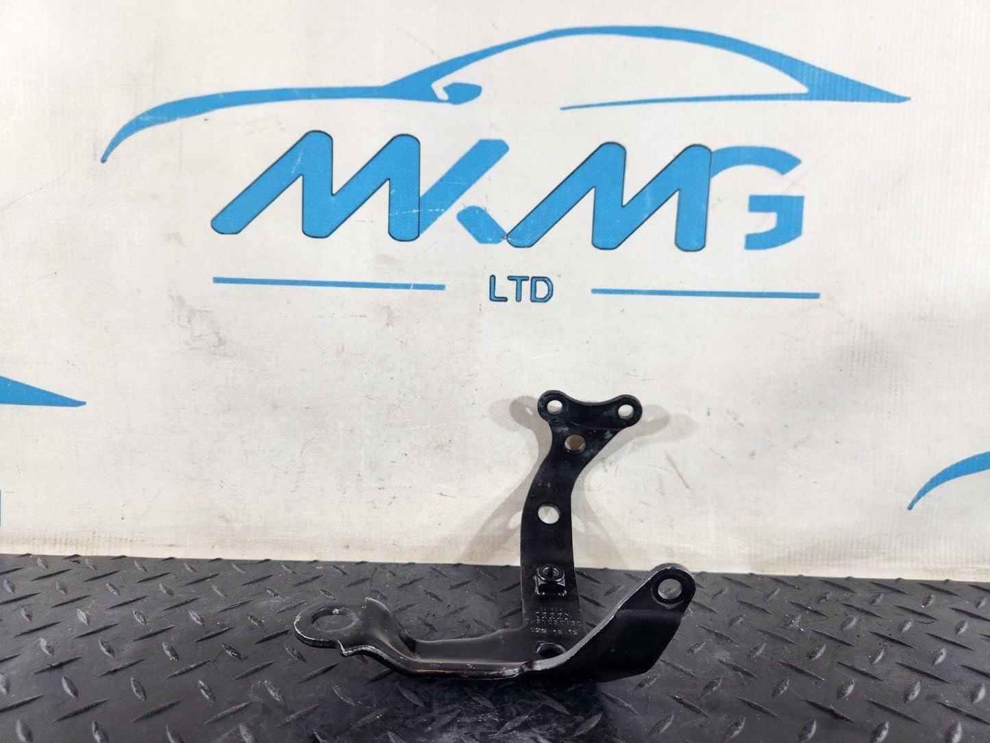 16-20 AUDI Q7 4M CRTC 3.0 TDI LEFT REAR ENGINE TRANSPORTATION SHACKLE 059108073D