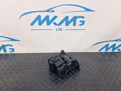 18-ON MERCEDES A CLASS W177 CENTRAL CONSOLE MOUNT BRACKET A1776831400