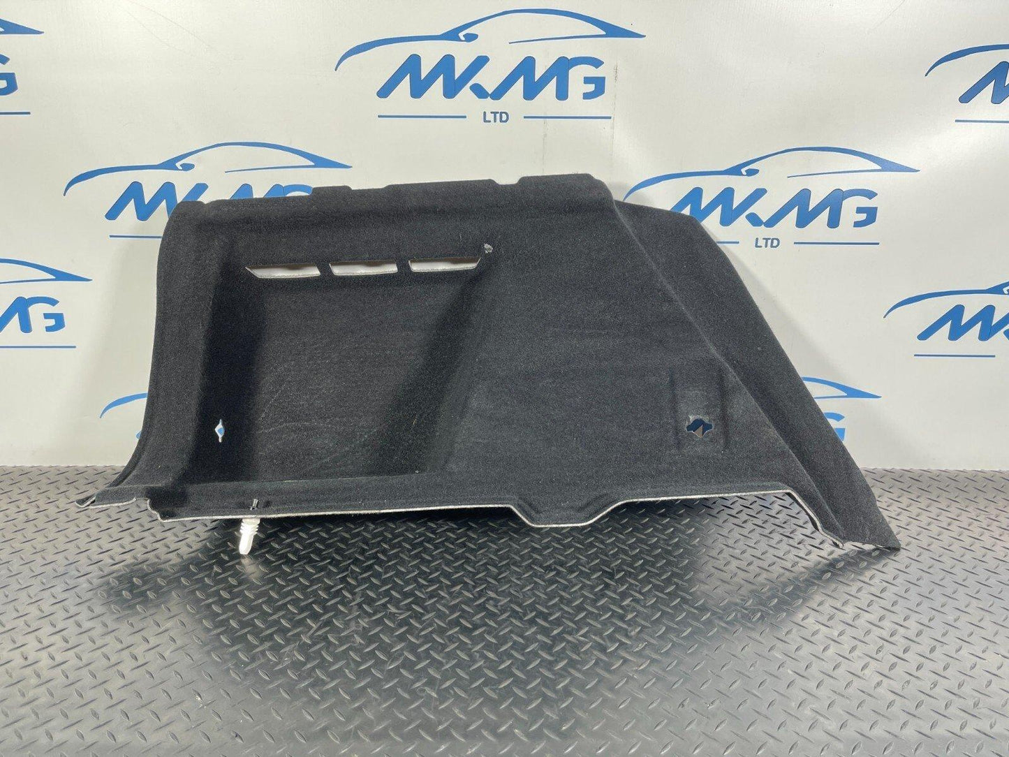 16-22 BMW X1 F48 GENUINE REAR LEFT SIDE BOOT TRIM SIDE PANEL COVER 7478829
