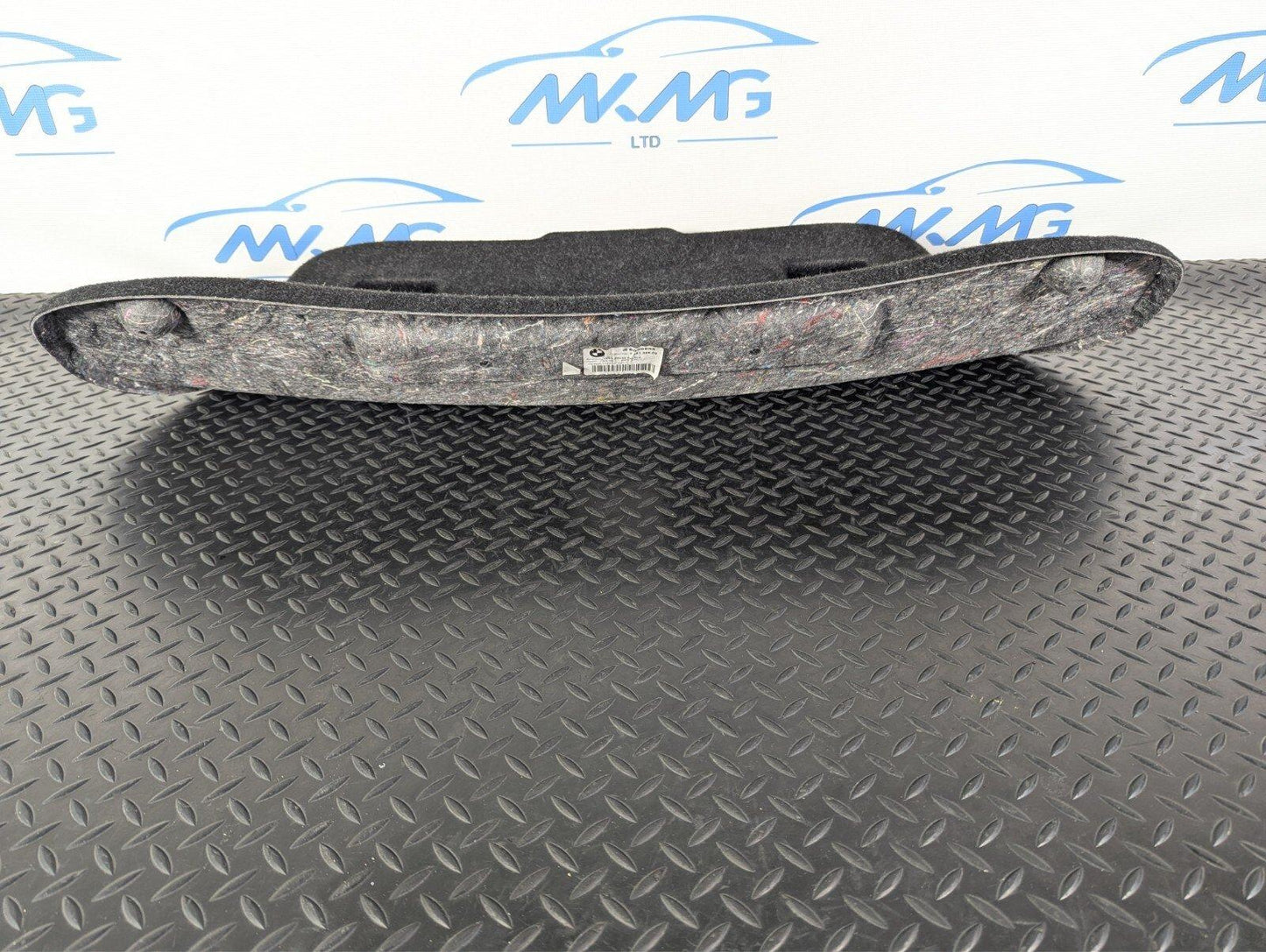 14-16 BMW 2 SERIES F22 REAR BOOT TRUNK LID PARTITION TRIM PANEL 7304562