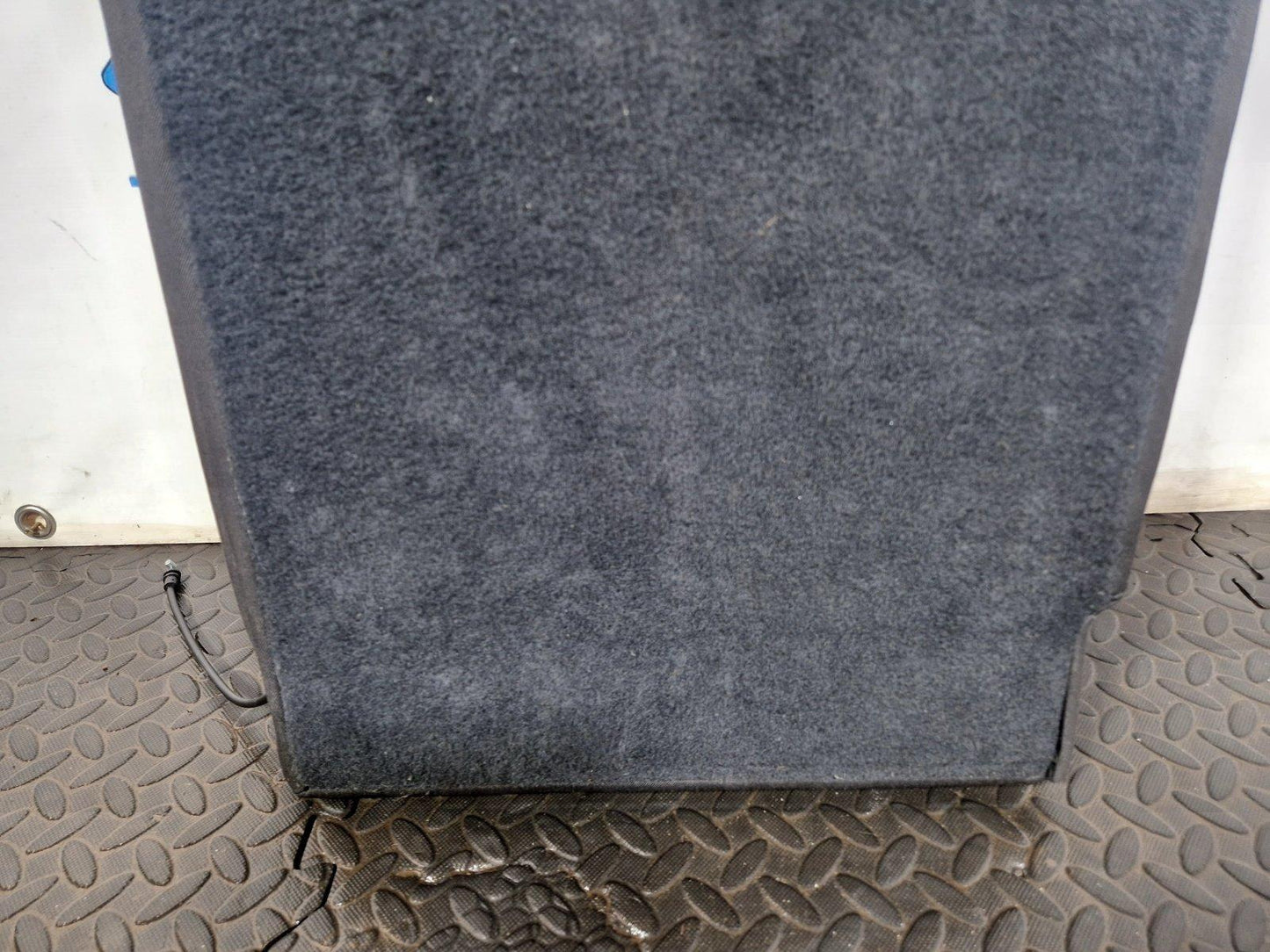 16-19 AUDI A4 B9 REAR LEFT PASSENGER SIDE CLOTH SEAT BACKREST WITH HEADREST