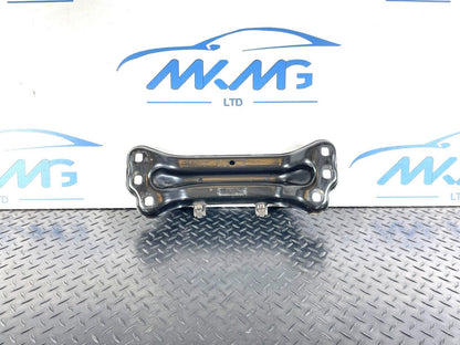 14-21 MERCEDES BENZ C350e W205 GEARBOX MOUNT BRACKET SUPPORT CARRIER A2052401202