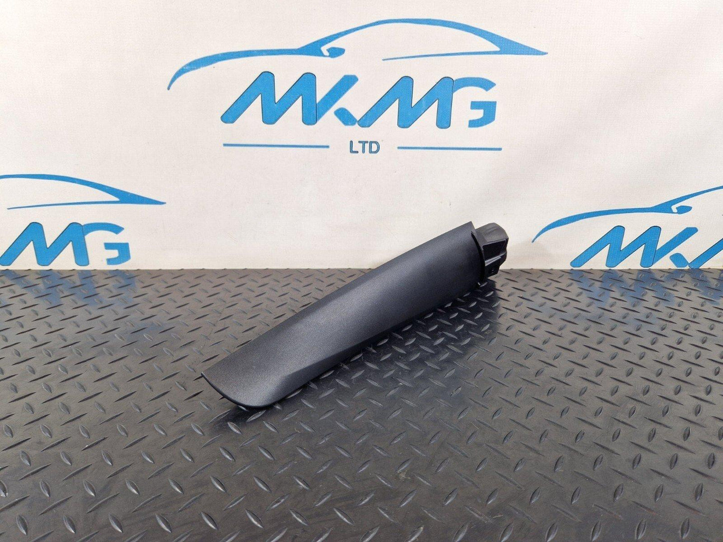 14-21 BMW 2 SERIES 218d GRAN TOURER F46 OEM FRONT DRIVER SIDE DOOR TRIM 7333896