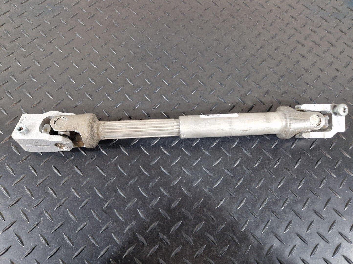 18-ON MERCEDES BENZ A CLASS W177 STEERING COLUMN SHAFT JOINT LINK A2474608900