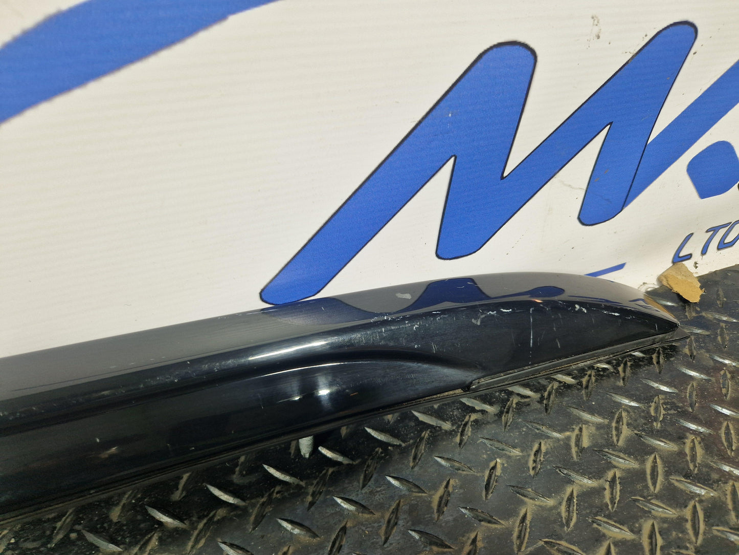 BMW X1 E84 Left Passenger Side Roof Rail Rack Bar 2990861 2991697 8051541