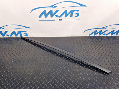 16-23 AUDI A5 SPORTBACK FRONT RIGHT WINDSHIELD WATER DEFLECTOR STRIP 8W6854328B
