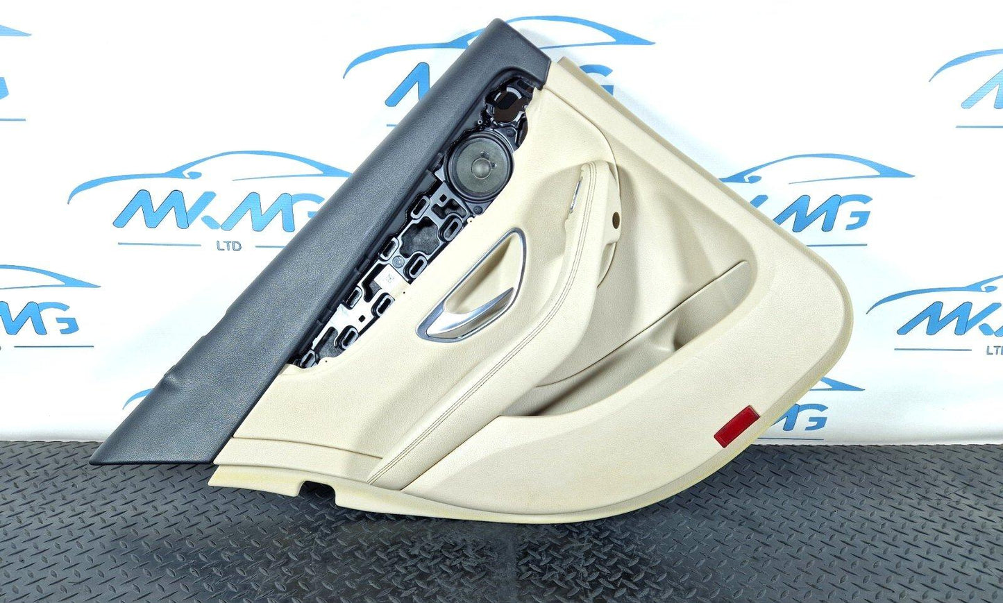 14-21 MERCEDES BENZ W205 GENUINE REAR LEFT PASSENGER DOOR TRIM A2057300170