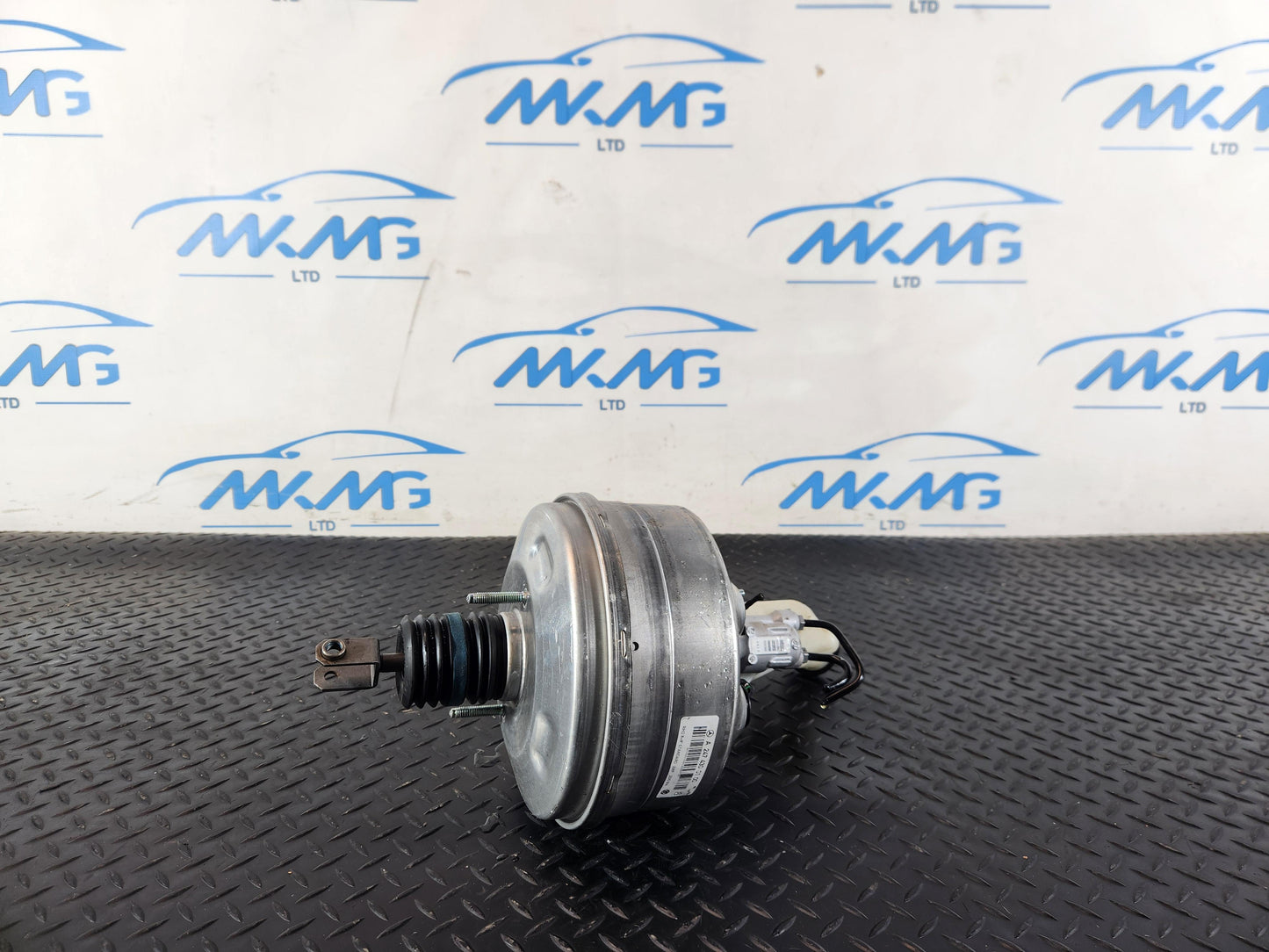 Mercedes-Benz B200d B-Class W247 Brake Servo & Master Cylinder A2474300100