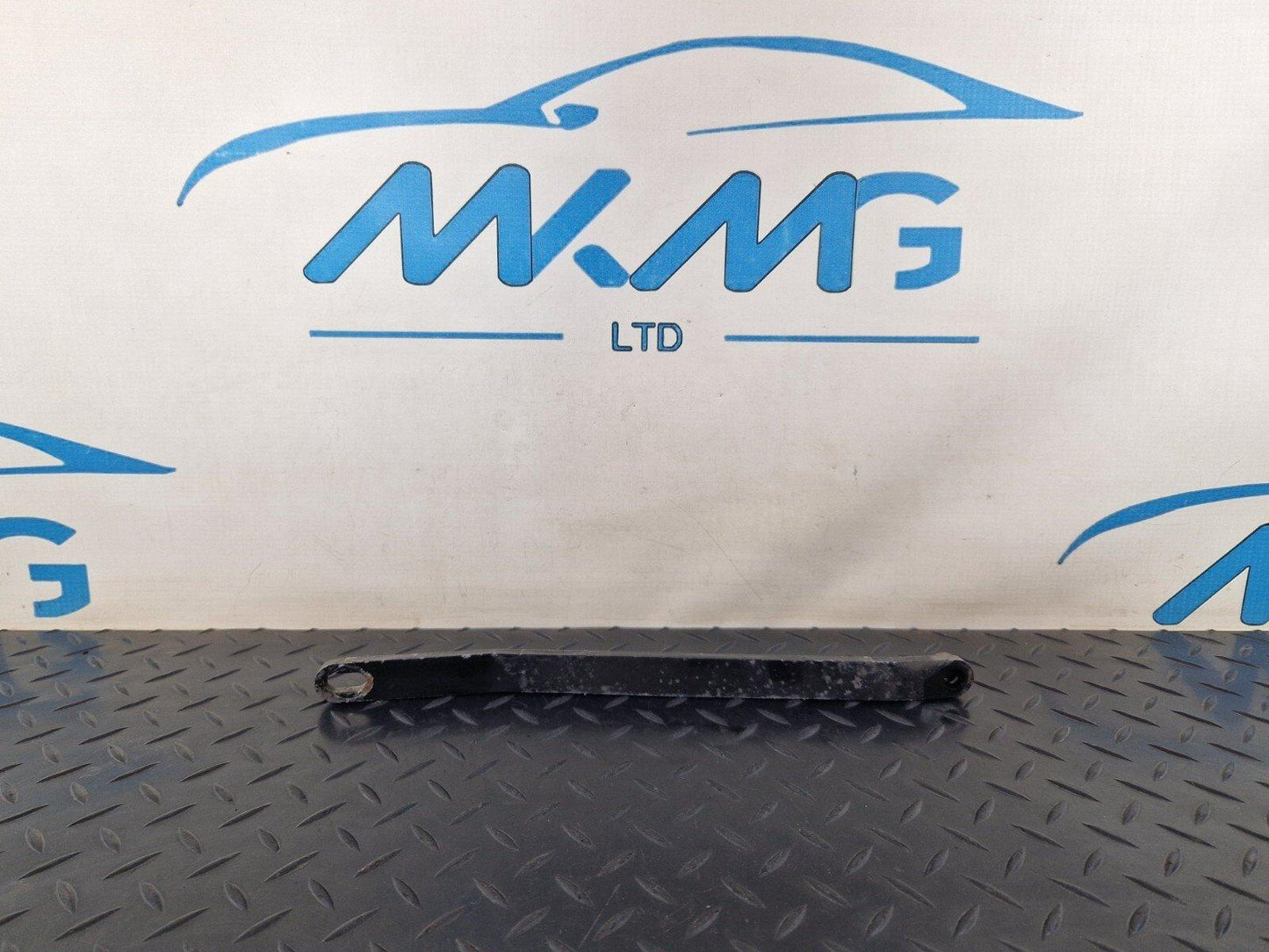 14-21 MERCEDES BENZ C300h W205 REINFORCEMENT RADIATOR SUPPORT STRUT A2056201700