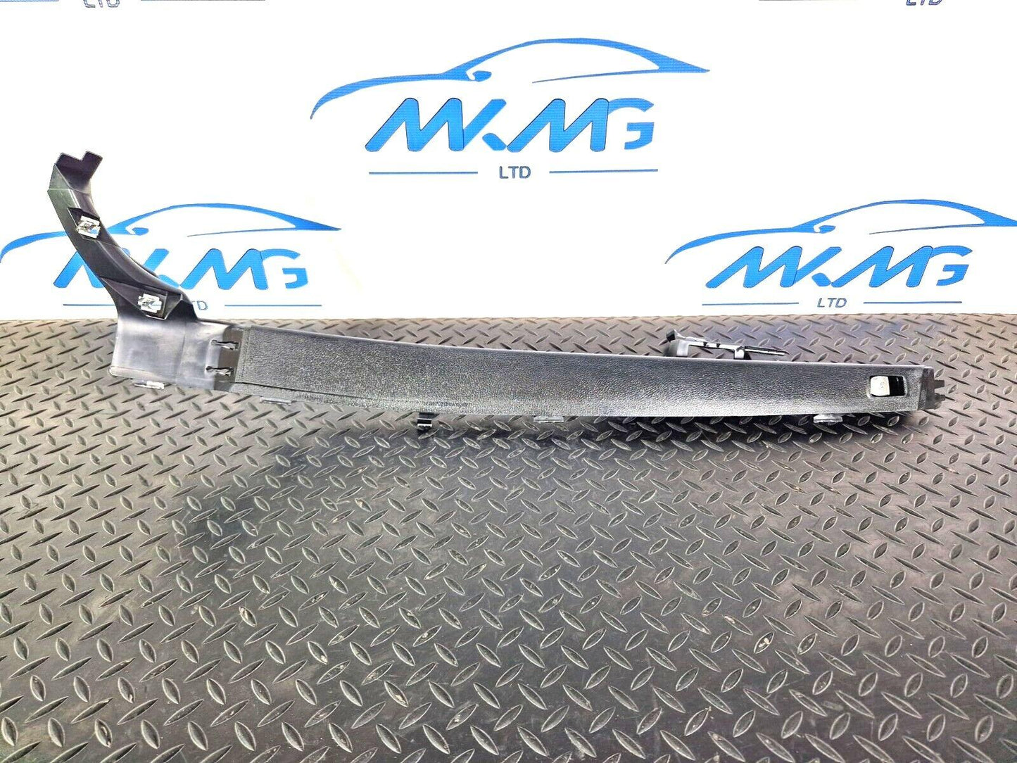 14-21 MERCEDES BENZ C220d W205 OEM REAR PASSENGER SIDE A2056903505