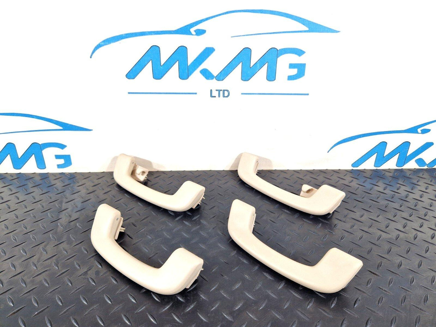14-21 BMW 2 SERIES 218d GRAN TOURER F46 OEM GRAB HANDLE LEFT RIGHT SET 7347940
