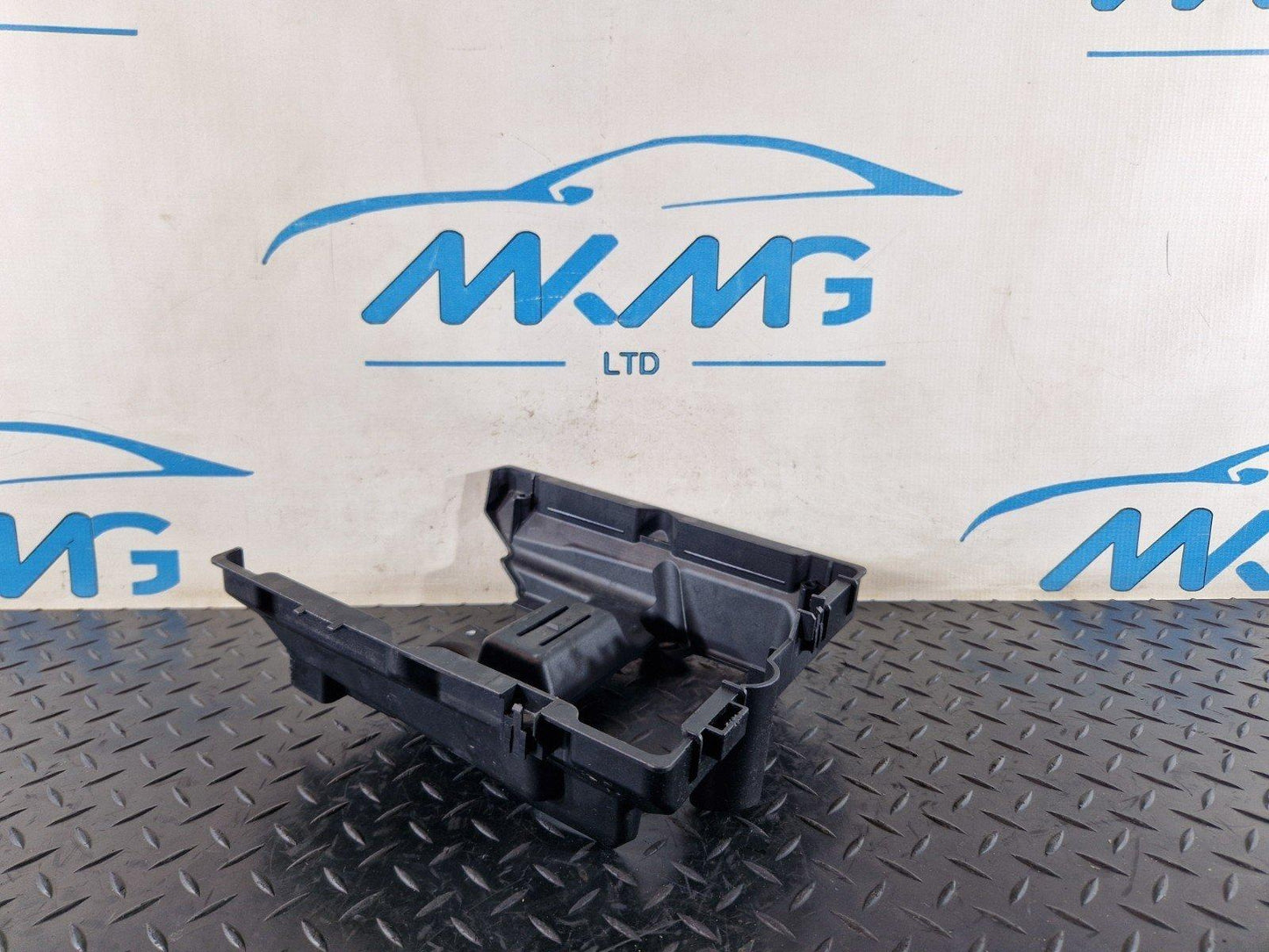 16-20 AUDI Q7 4M GENUINE OEM ORIGINAL CONTROL UNIT ECU HOLDER BRACKET 4M0907650B