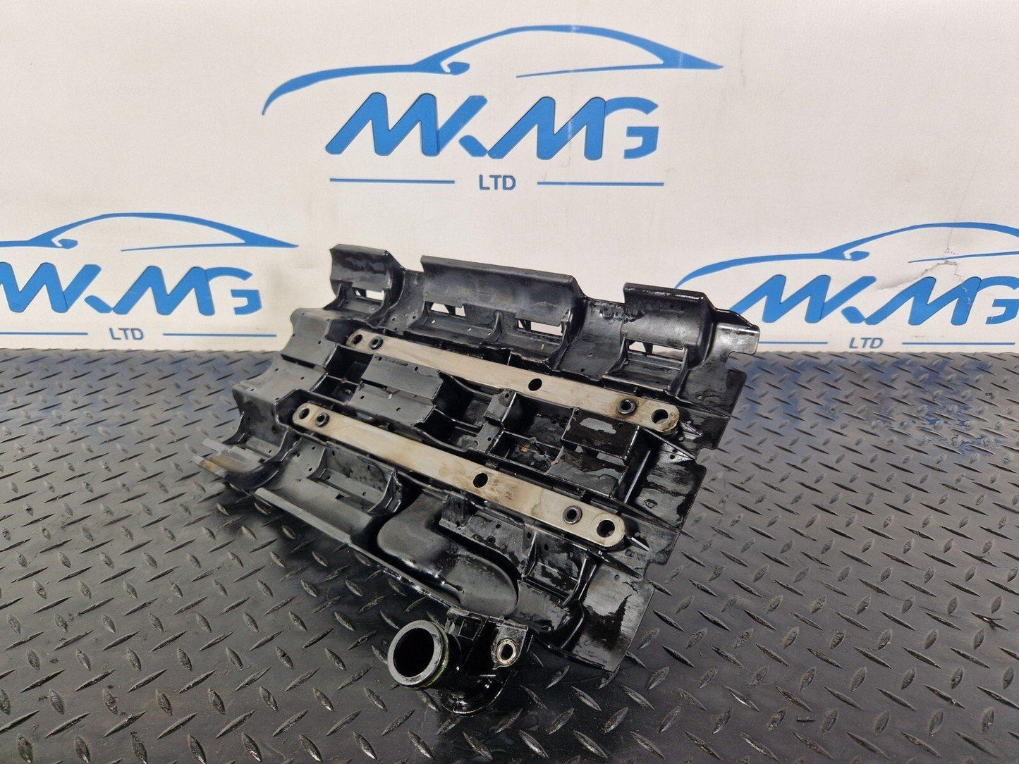 14-20 MERCEDES BENZ GLA X156 GENUINE OIL SUMP PAN BAFFLE A6511802651