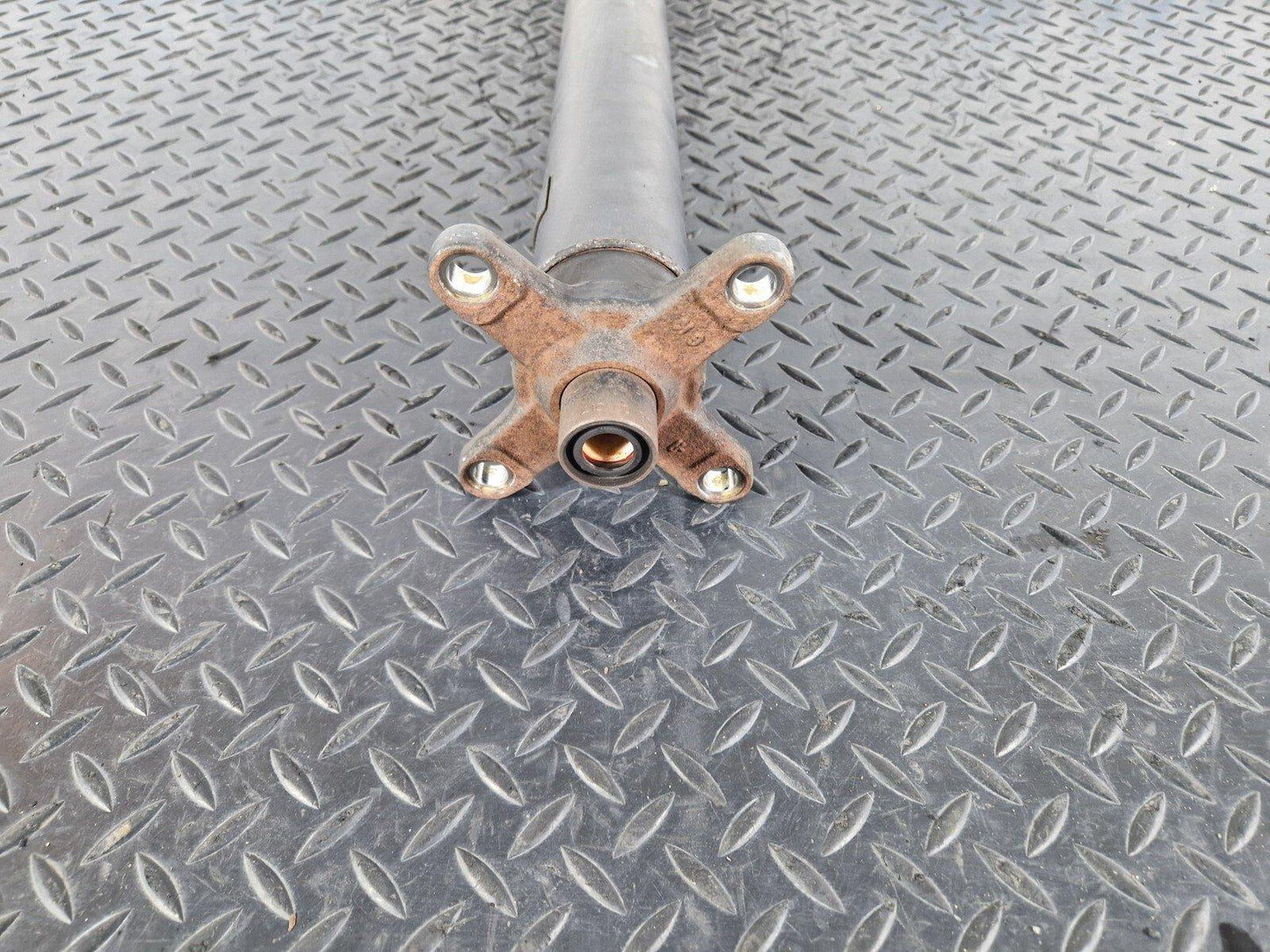14-23 MERCEDES BENZ VITO W447 OEM AUTOMATIC PROPSHAFT A4474100600