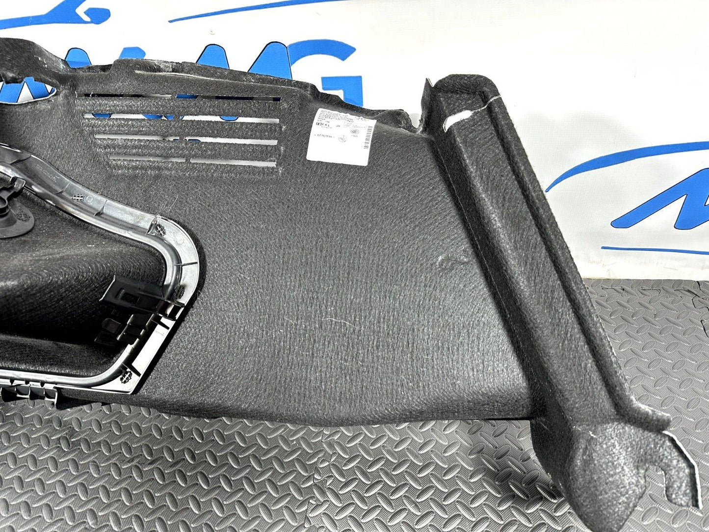 16-19 AUDI A4 B9 SALOON GENUINE REAR RIGHT DRIVER SIDE BOOT PANEL TRIM 8W5863880