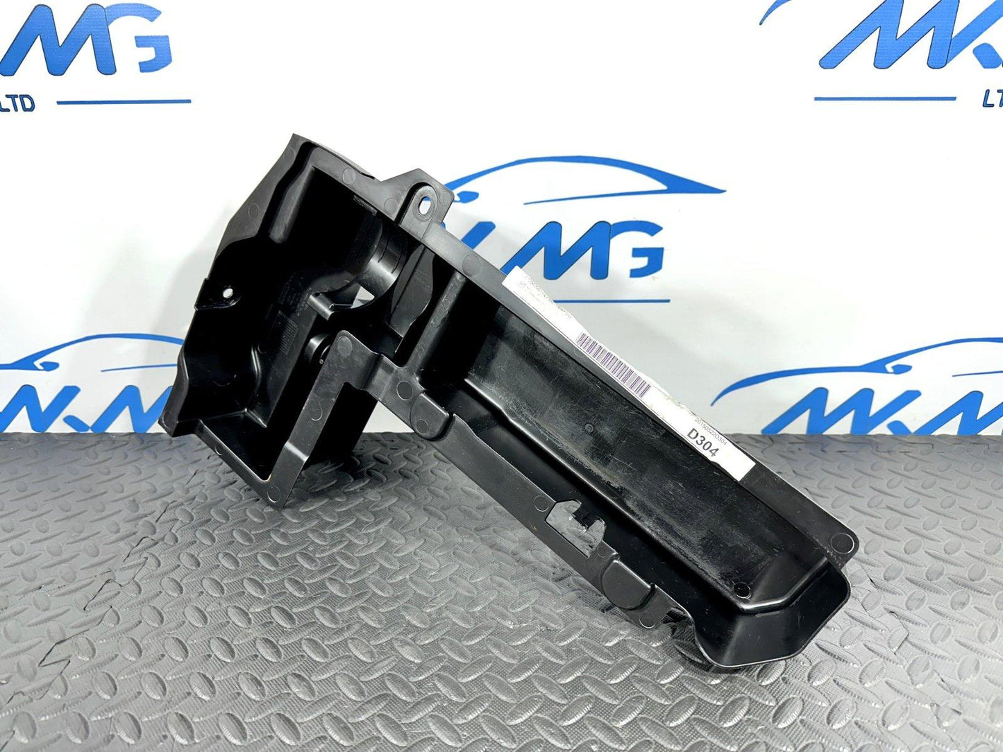 14-21 MERCEDES BENZ C300 W205 GENUINE JACK TOOL KIT BOX A2058991514