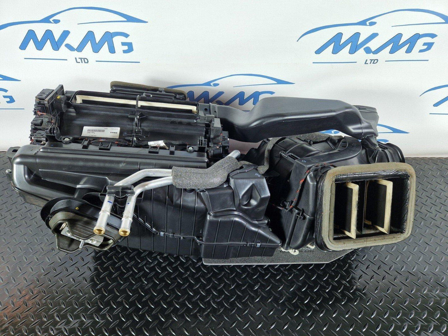 16-24 AUDI A5 F5 COUPE GENUINE HEATER MATRIX COMPLETE BOX 8W2816005L
