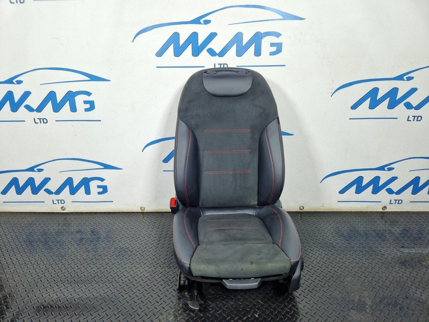 19-ON MERCEDES A CLA C118 W177 V177 FRONT LEFT N/S HALF LEATHER HEATED SEAT